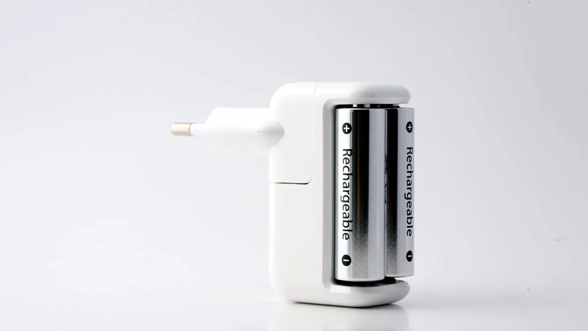 A single object lit against a plain backdrop, the easiest case for a cut-out.